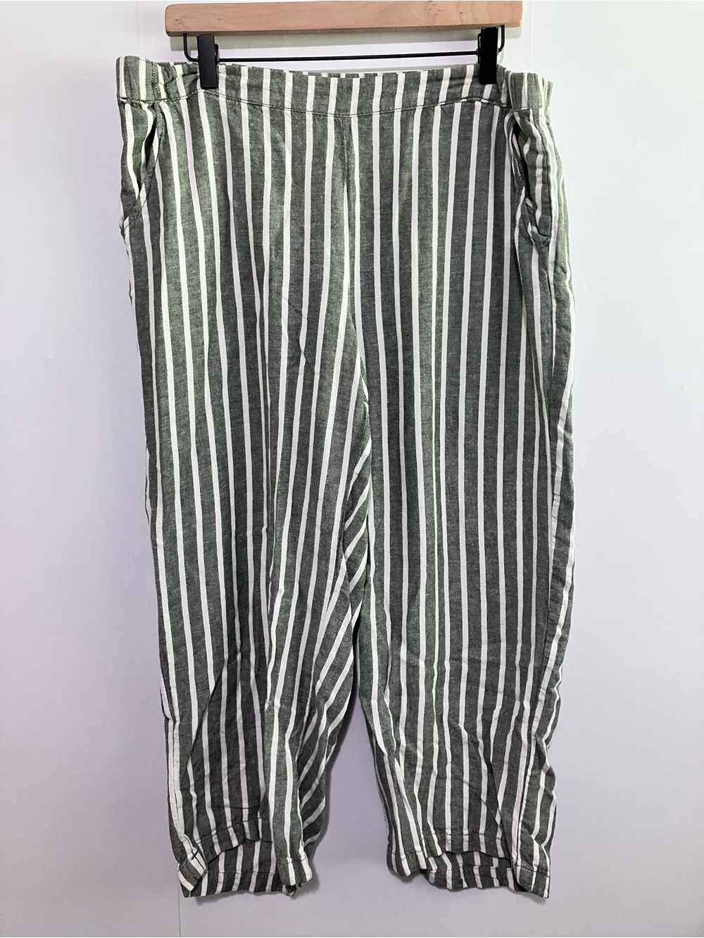 dip Grey and White Striped Linen Blend Pants Size 12